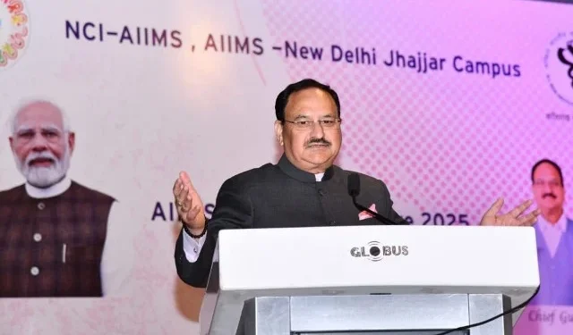 विश्वस्तरीय चिकित्सा सुविधा उपलब्ध प्राथमिकता - नड्डा