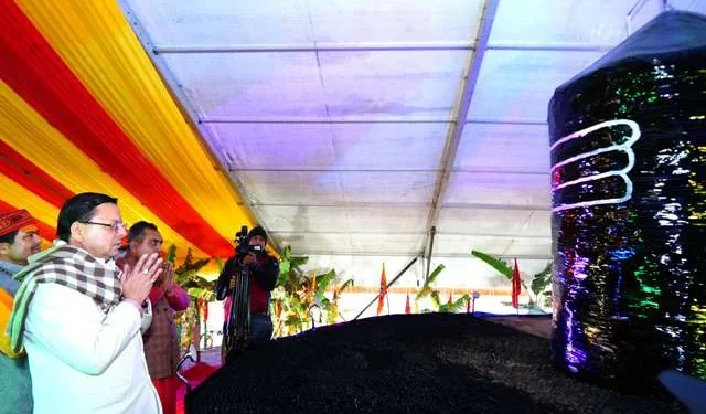 सनातन संस्कृति में यज्ञों का रहा है विशिष्ट स्थान - धामी