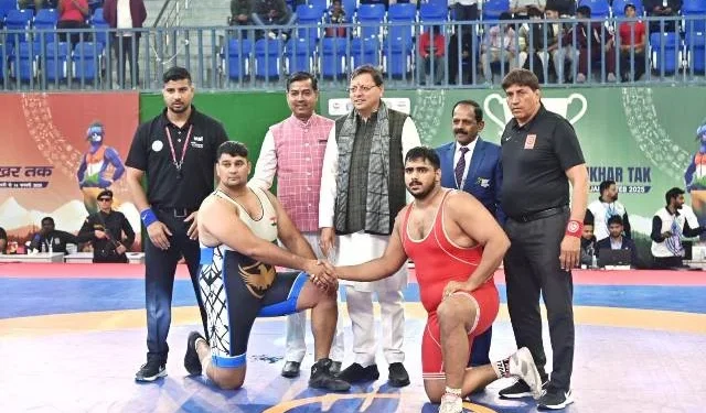 सीएम धामी ने किया कुश्ती व हॉकी प्रतियोगिता का शुभारंभ