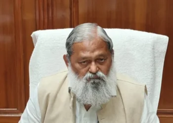 हरियाणा की बेटी बनी दिल्ली की सीएम, प्रदेश खुश - विज