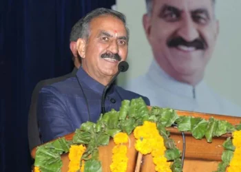 कठिन परिस्थितियों के बावजूद रख रहे आत्मनिर्भर हिमाचल की नींव - सीएम
