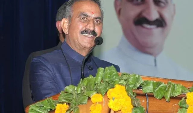 कठिन परिस्थितियों के बावजूद रख रहे आत्मनिर्भर हिमाचल की नींव - सीएम