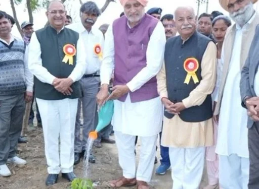 खेती में नई तकनीक अपनाएं किसान - कृषि मंत्री