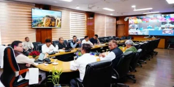 धामी ने दिए बहुउद्देशीय शिविर लगाने के निर्देश