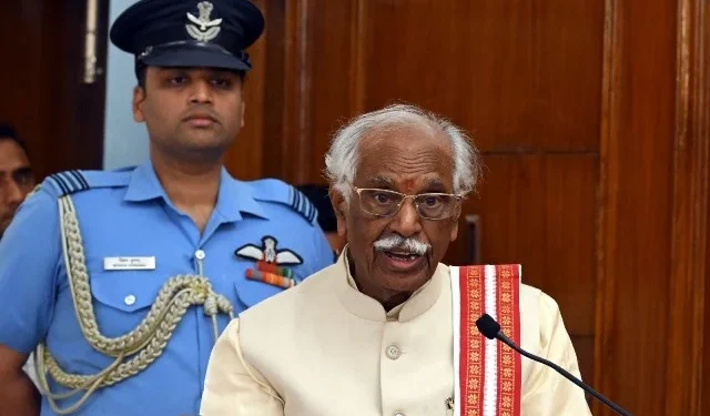 भारतीय सेना देश की रीढ़ है - राज्यपाल