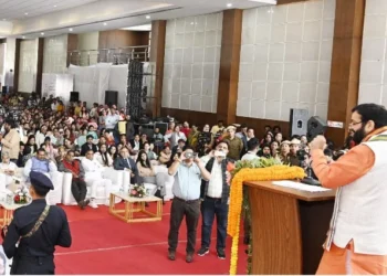 महिलाओं को विशेष दिनों में मिलने वाली छुट्टियों में बढ़ोतरी