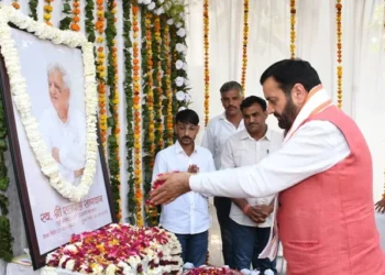 सीएम सैनी ने पूर्व मंत्री सतपाल सांगवान को दी श्रद्धांजलि