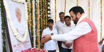 सीएम सैनी ने पूर्व मंत्री सतपाल सांगवान को दी श्रद्धांजलि