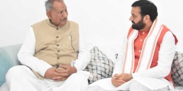 मुख्यमंत्री नायब सिंह सैनी ने विधायक रामकुमार गौतम के चचेरे भाई स्वर्गीय देवेंद्र गौतम के निधन पर जताया शोक