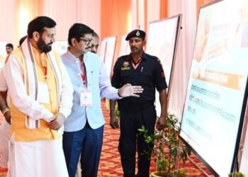 हरियाणा के मुख्यमंत्री श्री नायब सिंह सैनी ने हिसार में बाबा साहेब  डॉ. भीमराव राव अंबेडकर की 135वीं  जयंती पर  श्रद्धांजलि अर्पित की