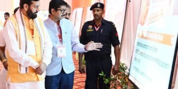 हरियाणा के मुख्यमंत्री श्री नायब सिंह सैनी ने हिसार में बाबा साहेब  डॉ. भीमराव राव अंबेडकर की 135वीं  जयंती पर  श्रद्धांजलि अर्पित की