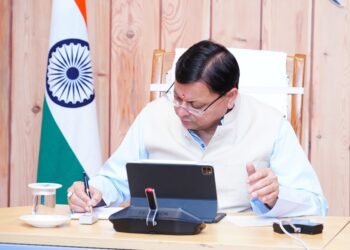 फेक न्यूज फैलाने वालों के खिलाफ तत्काल कार्रवाई का आदेश, जिलाधिकारी करें निगरानी