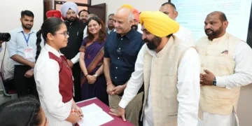 पेरेंट्स ने की शिक्षा के मुद्दे पर सीएम मान की प्रशंसा