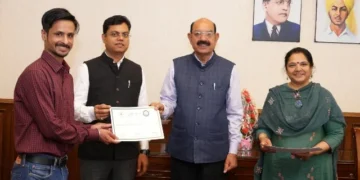 मंत्री ने दिए पड़ोसी राज्यों में बागवानी की स्टडी करने के निर्देश