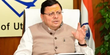 शहर व गांवों में पेयजल आपूर्ति के पर्याप्त प्रबंध किए जाएं - धामी