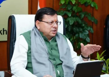 श्रमिकों के हितों की सुरक्षा के लिए प्रतिबद्ध - सीएम