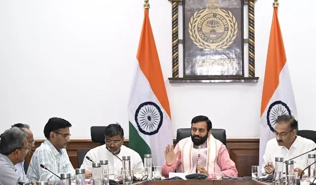 सरकारी स्कूलों के छात्रों को 15 अप्रैल तक मिलेगी पुस्तकें - सैनी