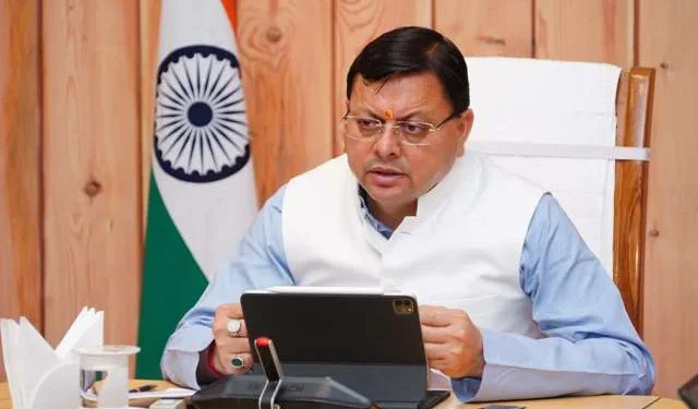 सीएम धामी ने जिलाधिकारियों को दिए बड़े टास्क