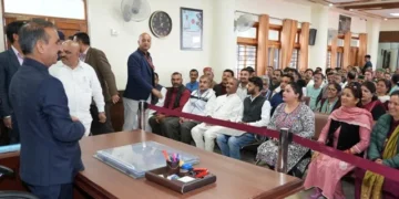 सीएम ने पंचायती राज संस्थाओं के प्रतिनिधियों की मांगों पर भरोसा