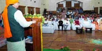 मुख्यमंत्री धामी ने अभिनंदन समारोह में किया जनता का आभार व्यक्त