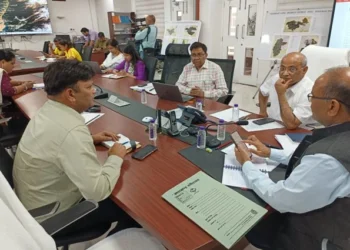 एसईओसी और जिला प्रशासन की टीमें ग्राउंड जीरो में, रेस्क्यू ऑपरेशन जारी