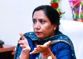 मंत्री डा. बलजीत कौर ने अनुसूचित जाति छात्रों को दिया तोहफा