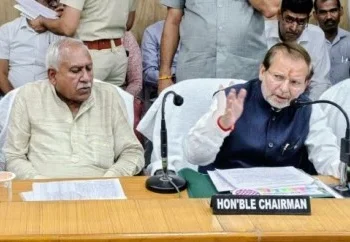 घरों के ऊपर से हटेंगी खतरनाक बिजली लाइनें