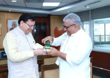 धामी ने केंद्र से की त्यूनी-प्लासू जल विद्युत परियोजना के लिए वन भूमि हस्तांतरण की मांग