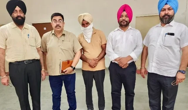पंजाब विजिलेंस की कार्रवाई, रिश्वतखोरी के आरोप में हुई गिरफ्तारी