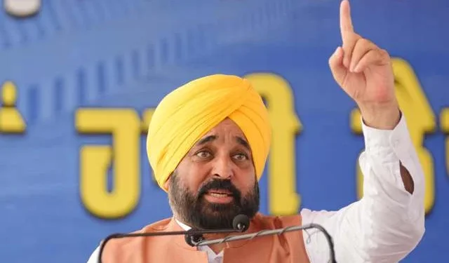 पंजाब सरकार ने अधिकारियों की जवाबदेही सुनिश्चित कर शुरू किए प्रोजेक्ट