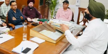 भुल्लर ने कर्मचारियों के मामलों को मानवीय दृष्टिकोण से सुलझाने पर जोर दिया