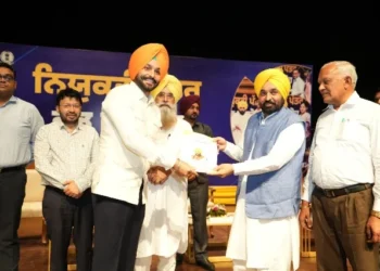 युवा बढ़ाएं भ्रष्टाचार विरोधी मुहिम में हाथ - मान