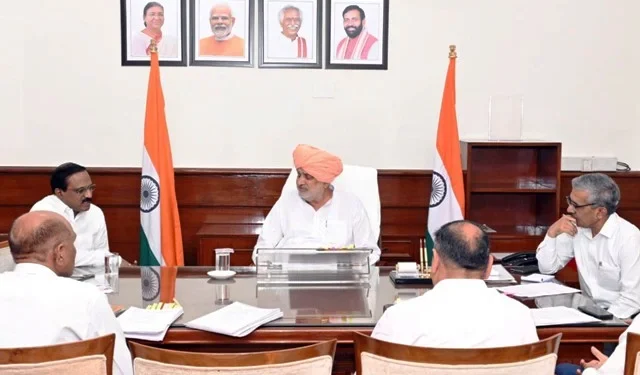 योजनाओं का लाभ पहुंचाने के लिए बजट का पूरा उपयोग सुनिश्चित करें - मंत्री