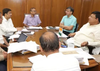 विकास कार्य में लेटलतीफी बर्दाश्त नहीं - मंत्री