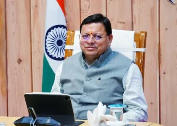 धामी ने विभागीय कार्यप्रणाली की जांच के लिए शिकायतकर्ताओं से की बात