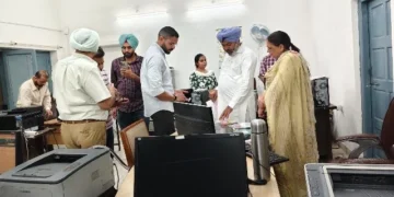 पंजाब सरकार का अचानक छापा: आबकारी विभाग में चैकिंग