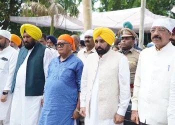 CM मान समेत हज़ारों ने नम आंखों से किया फौजा सिंह को अलविदा