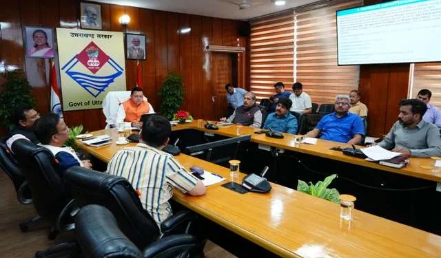 उत्तराखंड में हेलीकॉप्टर सेवाओं को और अधिक सुरक्षित बनाने के लिए नए दिशा-निर्देश