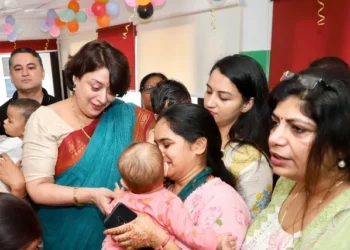 कामकाजी माता-पिता को मिला सहायता का नया विकल्प