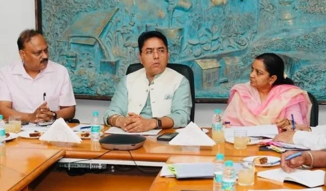 पंजाब सरकार का बड़ा कदम, 390 छतों पर सौर ऊर्जा संयंत्र लगाए जाएंगे