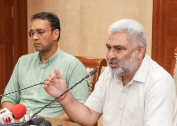 पर्यावरण संरक्षण अब हाईवे किनारे लगेंगे सजावटी पौधे