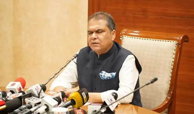 संजीव अरोड़ा ने कहा- नई औद्योगिक नीति उद्योगों के सुझावों के बाद होगी तैयार