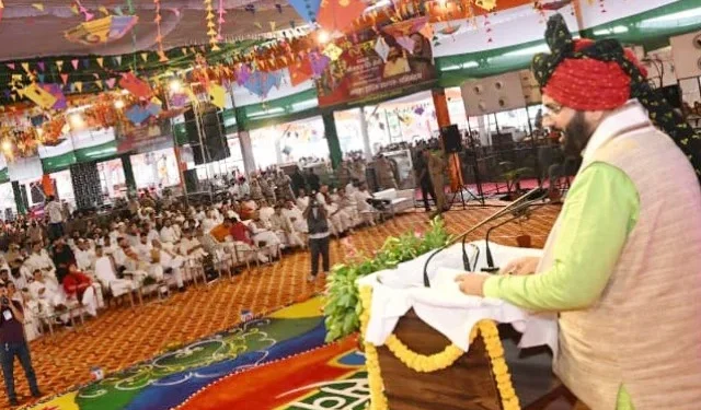 सीएम सैनी ने महिलाओं को योजनाओं का किया उपहार