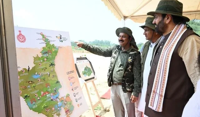 आधुनिक विकास के साथ पर्यावरण संरक्षण भी अनिवार्य - सीएम