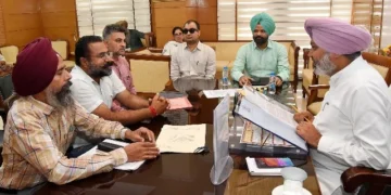 चीमा से मिले कॉन्ट्रैक्ट अध्यापक और प्री-प्राइमरी यूनियन प्रतिनिधि