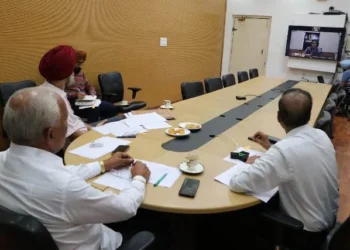 मंत्री गोयल ने बाढ़ प्रभावित क्षेत्रों की हालत का जायजा लिया