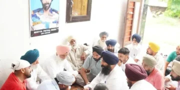 मनुपुर गांव में शहीद सैनिक के परिवार को दी श्रद्धांजलि मंत्री बैंस