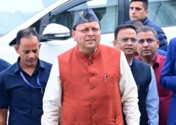 सीएम धामी ने चिकित्सा अधिकारियों को दिया एसडी एसीपी का तोहफा