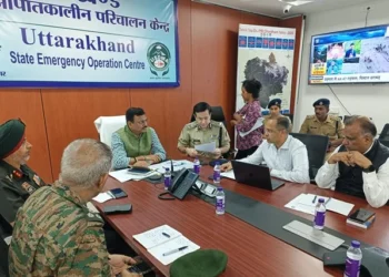 सेना और शासन के अधिकारियों के साथ C.S. ने की रेस्क्यू ऑपरेशन की समीक्षा