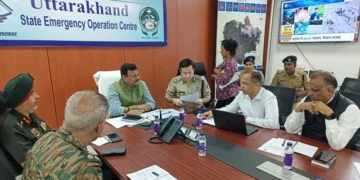 सेना और शासन के अधिकारियों के साथ C.S. ने की रेस्क्यू ऑपरेशन की समीक्षा